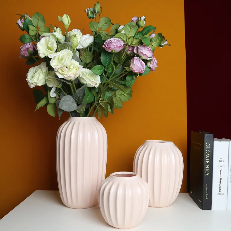 

Wholesale ins popular Nordic style home decorative dried/faux flower arrangement white color ceramic vase