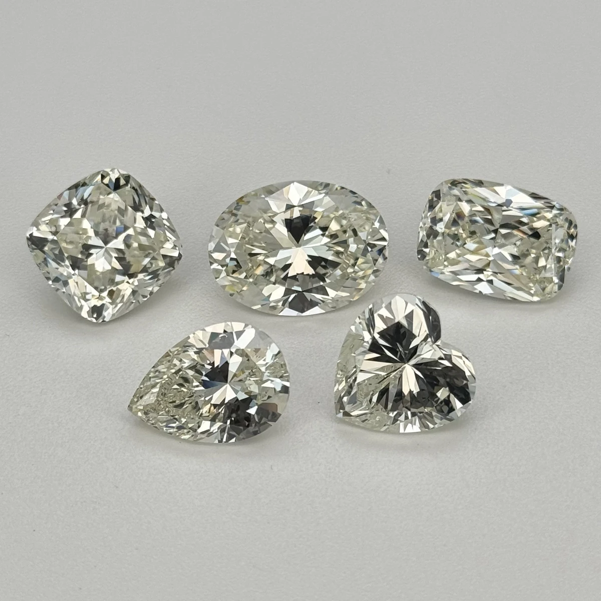 HQ GEMS Mixed Shape Light Yellow 6A Wuzhou CZ Synthetic Cubic Zirconia Loose Gemstones for Jewelry Making