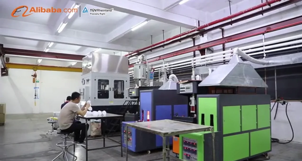 Blow molding workshop 2.png