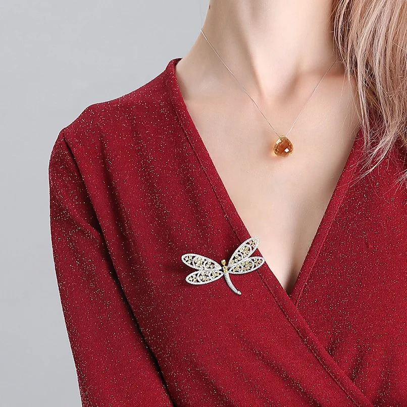 

QIANZUYIN Custom Luxury Design Jewelry Zircon Dragonfly Sterling Silver Brooch Pin For Women Gift, Photo