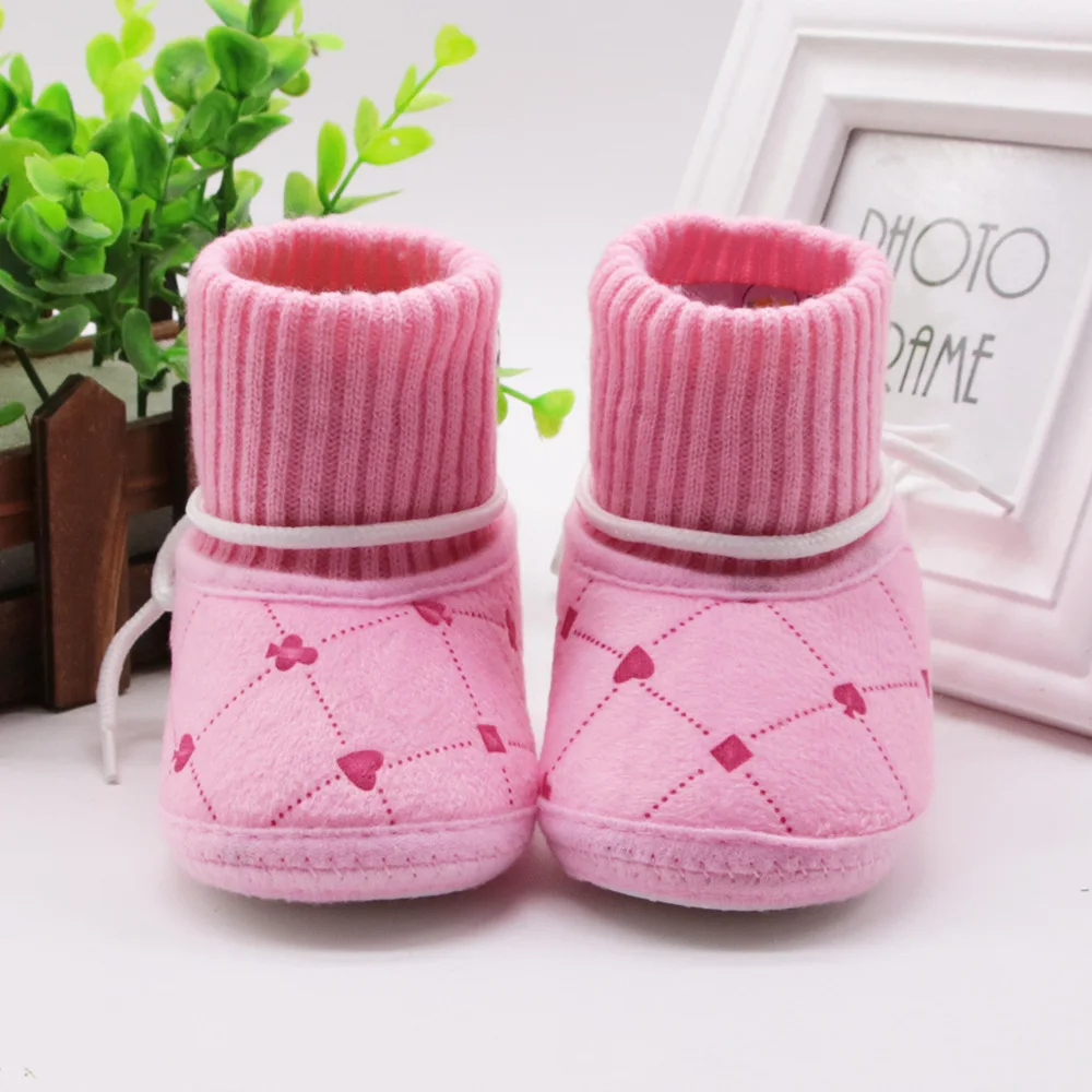 
Superior Girl Footwear Baby Knitted Newborn Handmade Soft Fur Warm Shoes Crochet Durable Winter Boots for infants 