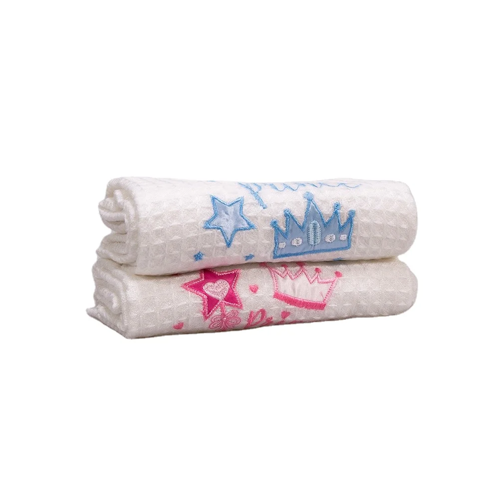 
Swaddle Baby Blanket Digital Print An Crown White shawl Blanket 