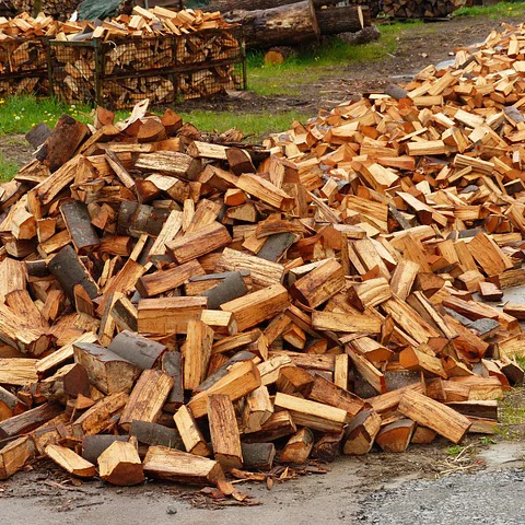 
Kiln Dried Quality Firewood/Oak Fire Wood/Beech/Ash/Spruce//Birch Firewood 