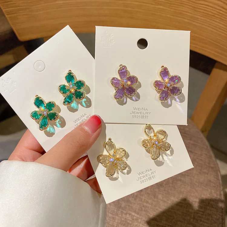 

2021 trendy jewelry green purple crystal flower stud earrings women