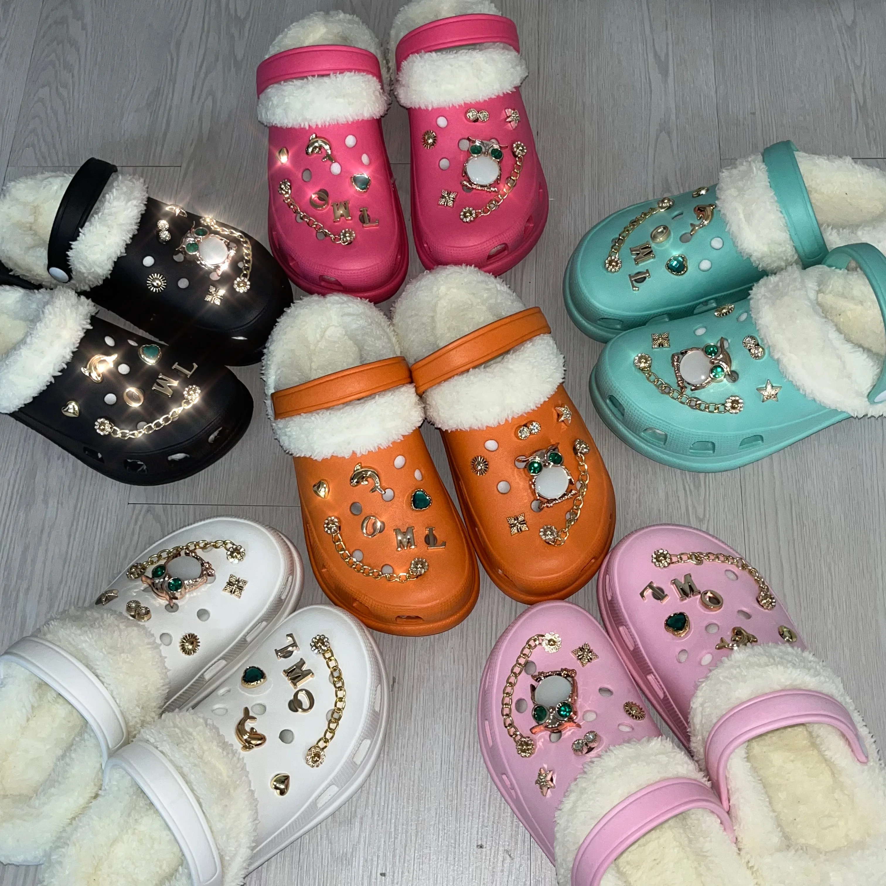 

Hot selling designer croc s charms winter slippers for women high quality warm fur croc s slippers, Sky blue/orange/white/black/rose/pink