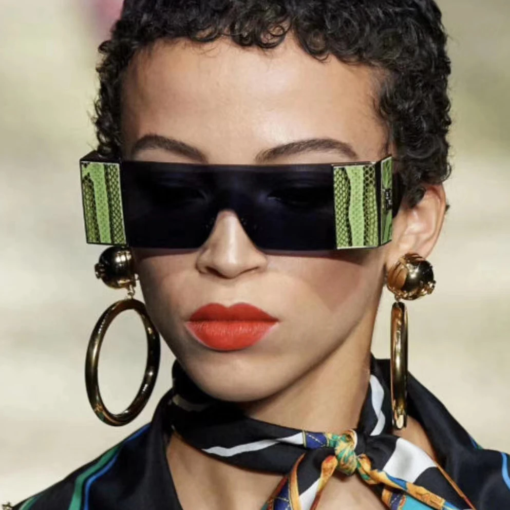 

OOT803 Cool Animal Pattern Fashion Wrap Glasses Shades Oversized Sunglasses 2020