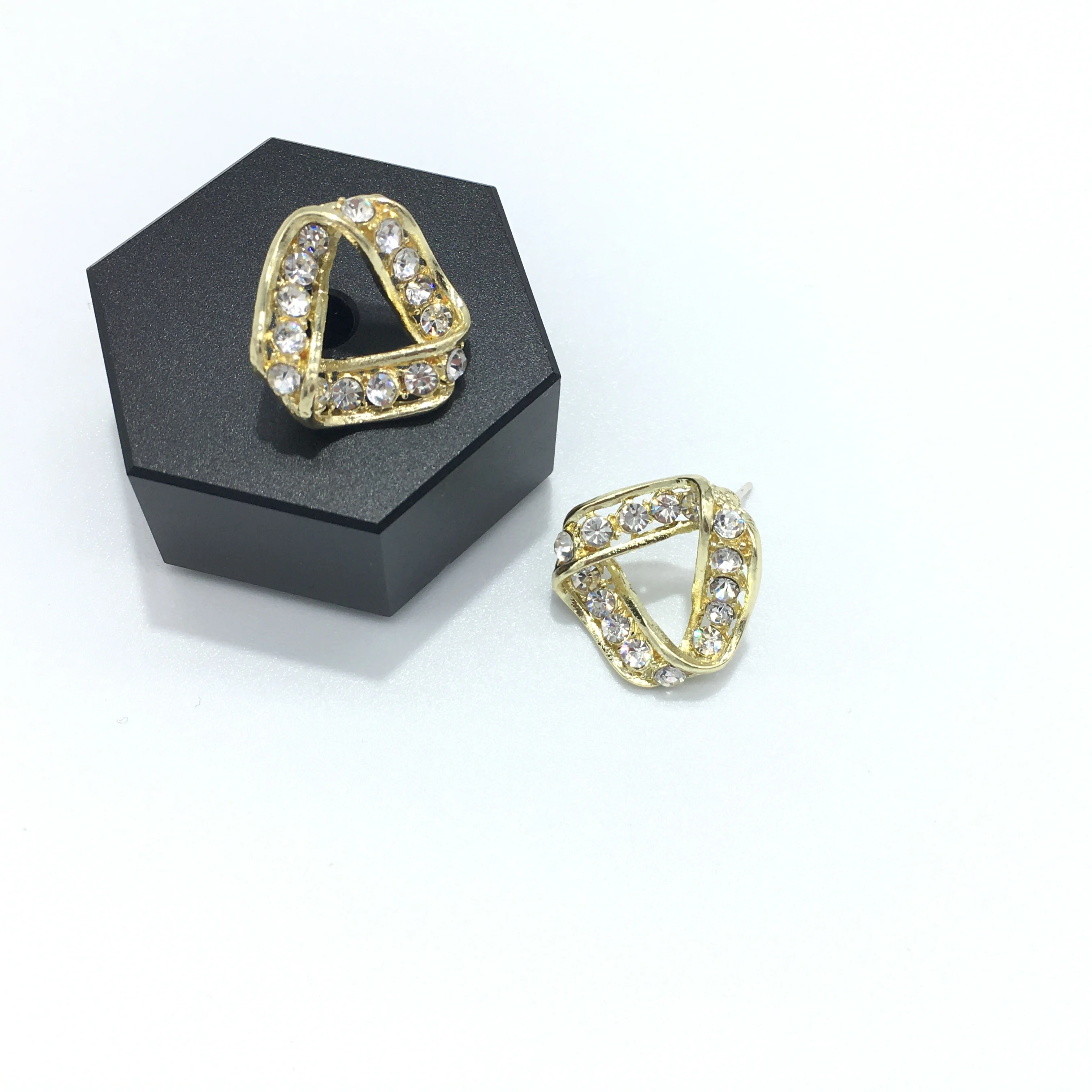 

925 Silver Jewelry, Geometric Triangle, Diamond, Personality, Small and All-match Women's Earrings