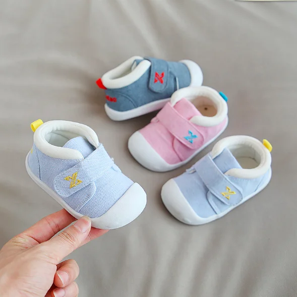 

Good selling high quality 1-3 years cotton fabric TPR sole anti-slip prewalk infant baby boys and girls casual shoes