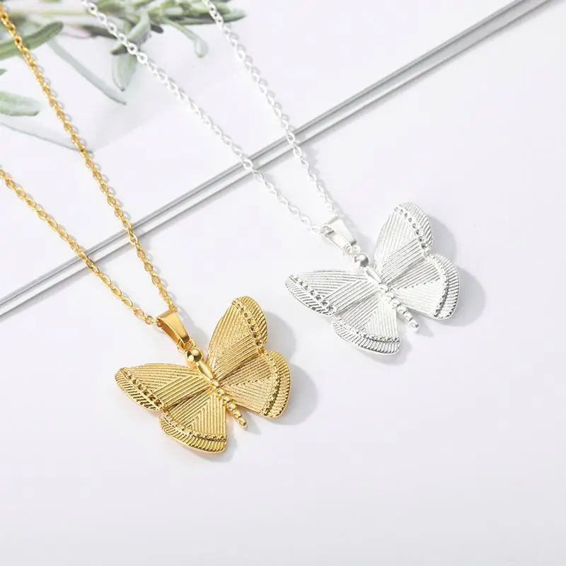 

Dylam Glyptic Titanium Chain 316L Stainless Steel Necklaces And Pendant Jewelry Butterfly Gold Plated 18K Gold Plated Necklace