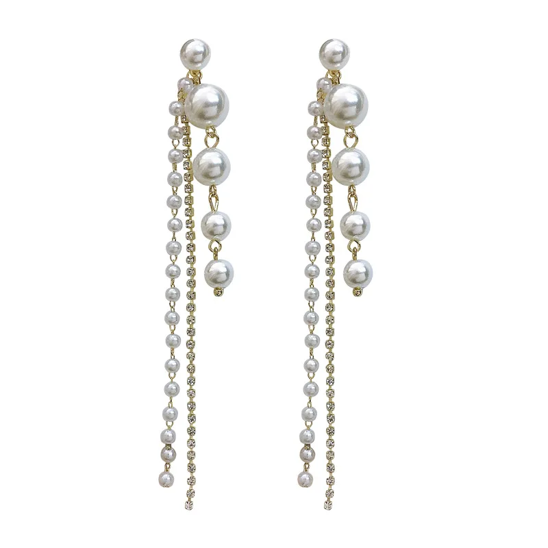 

New diamond long pearl tassel earrings autumn and winter Korean fashion wowmen earrings, Gold color