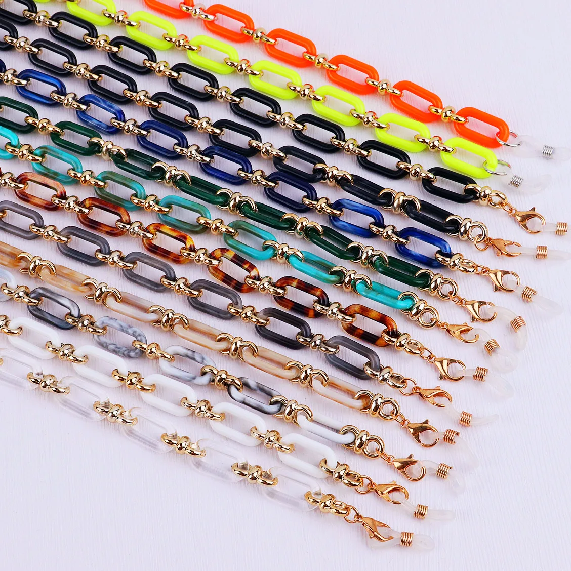 

2022 Fashion Neck Eyeglass Holder Reading Glasses Chain For Covers Gold Acrylic Sunglasses Chains Lanyard Accessories For Women