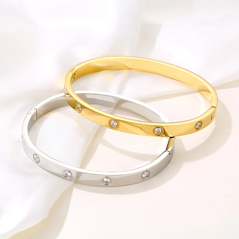 

Personalized Women Jewellery Wholesale Custom Stainless Steel 18K Gold Plated Zircon Love Bangles Bracelets