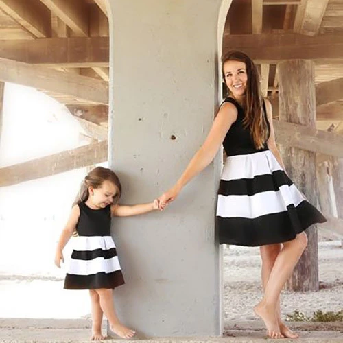 

Mothers Day Striped Print Twinning Dress Mother Daughter Outfits Casual Mom And Me Cloths Sleeveless Mommy And Me Dresses