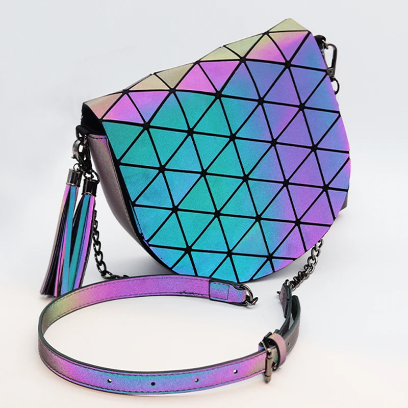

fashion geometric lattice luminous saddle women hand bags unique holographic reflective messenger purses and handbags ladies, Luminous color