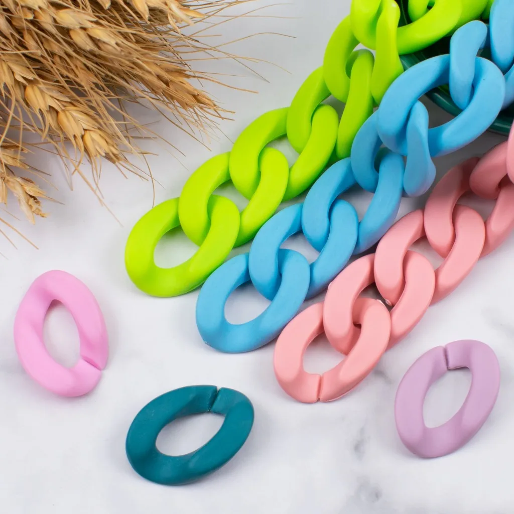 

REWIN Wholesale Candy Matte Plastic Chain Rubber Fell Acrylic Open Chunky Chain Pieces for Bag Hanger Mobile Phone Accessories, 11 colors in stock, can be customized