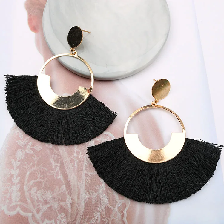 

Bohemian fashion original exaggerated temperamentt pendulum tassels Earrings