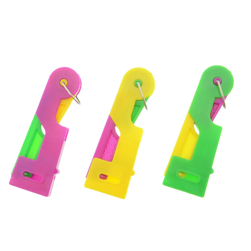 

Hot selling sewing accessory plastic automatic needle threader