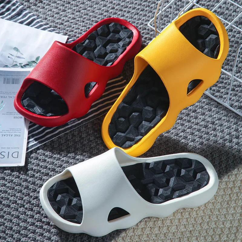 

Wholesale Summer Men Yellow Red Black Simple Slides Slippers