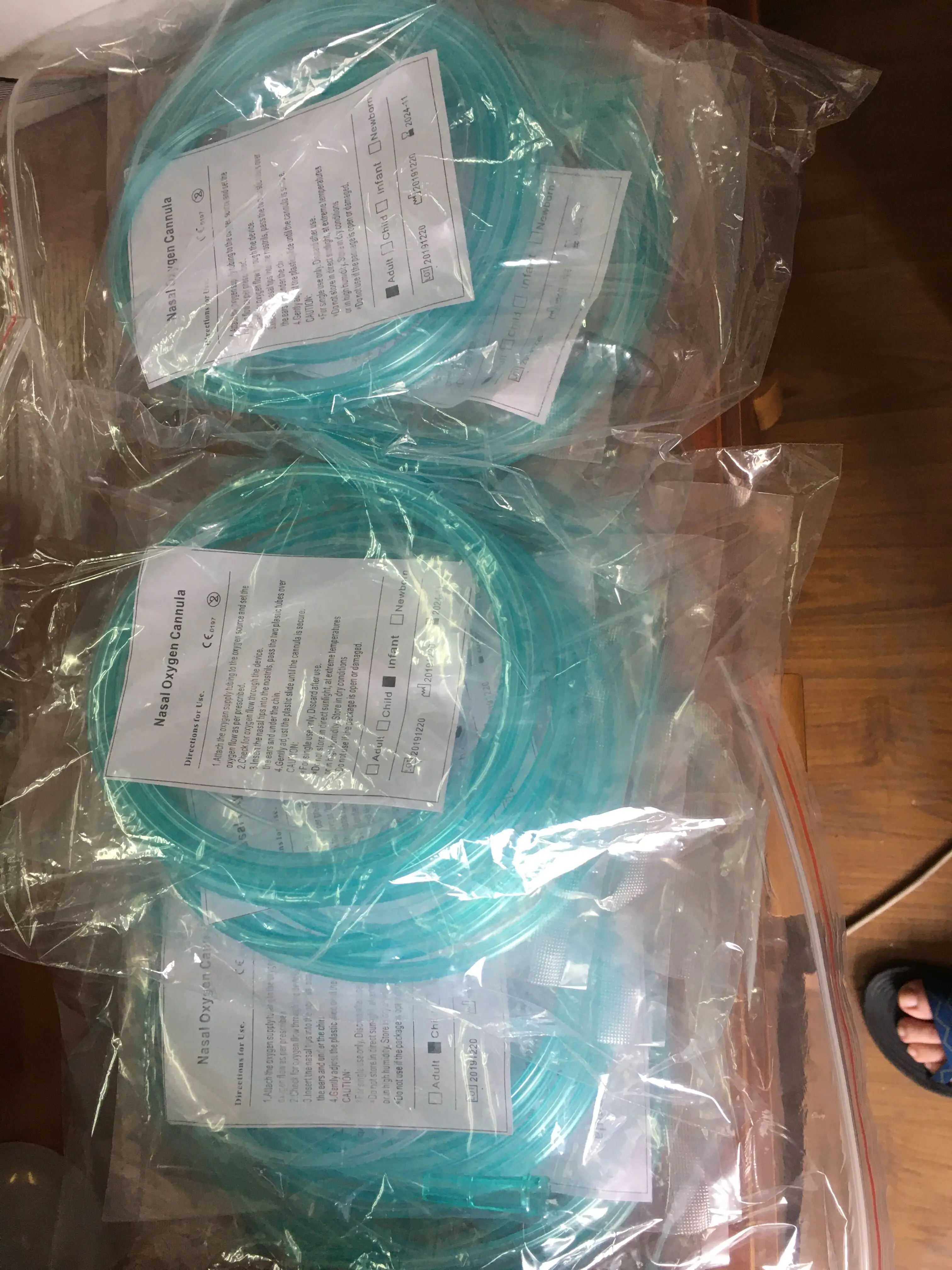 带硅胶尖端的防压碎一次性鼻导管,鼻氧气管导管,一次性成人氧气鼻导管