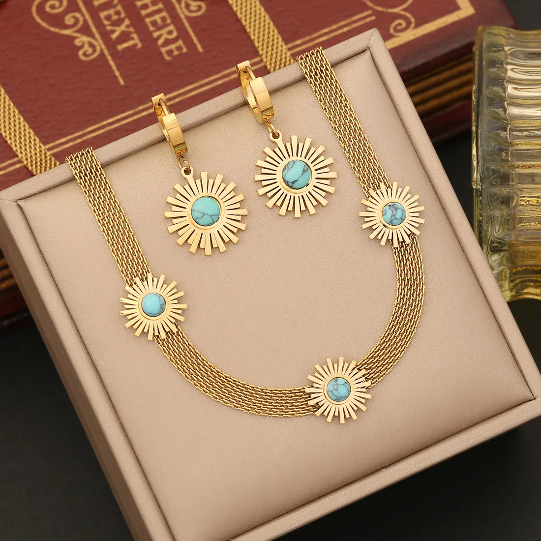 

2023 New Women Fashion Non Tarnish 18K Gold Plated Turquoise Necklace Earrings Set Stainless Steel Jewelry Sets For Women