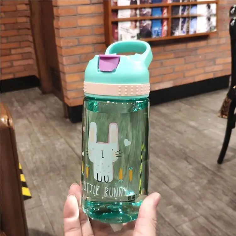 

Kids Water Bottle Water Drinking Kettle Portable Sports Bottle Healthy Plastic with Straw BPA Free Children with Lid Accessories, Colorful
