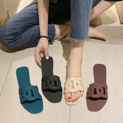 

Summer New Design Fashion Shoes Pig Nose for Women Slipper Beach Ladies Flat slide shoes Jelly sandals for women and ladies, Black/plum/blue/apricot