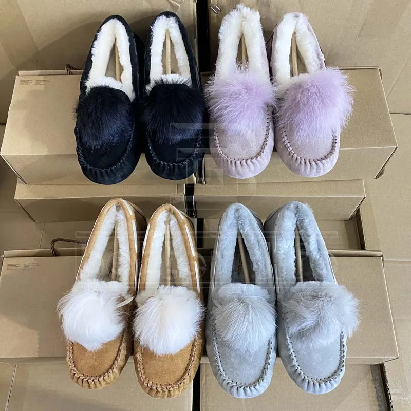 

Factory direct Winter Plus Velvet Peas Shoes One-Step Cotton Shoes Women Casual Shoes with a wool ball