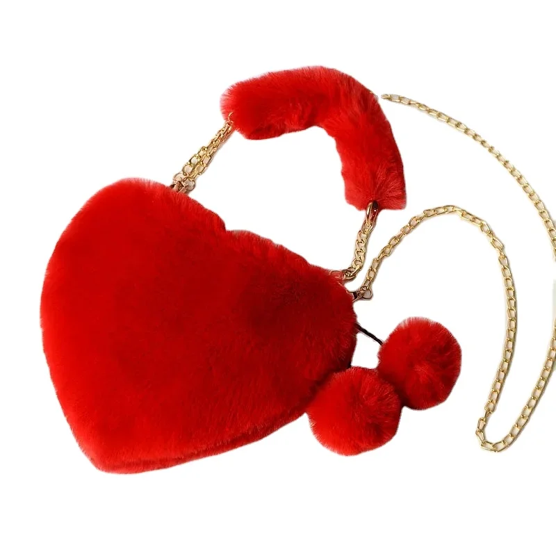 

2021 new fashion lady faux fur handbag cute heart shaped lady purse messenger fur bags for women