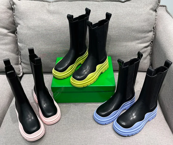

2021 women water shoes mid-tube lady martin boots genuine leather thick soled casual hiking women's waterproof rain boots, Customized color