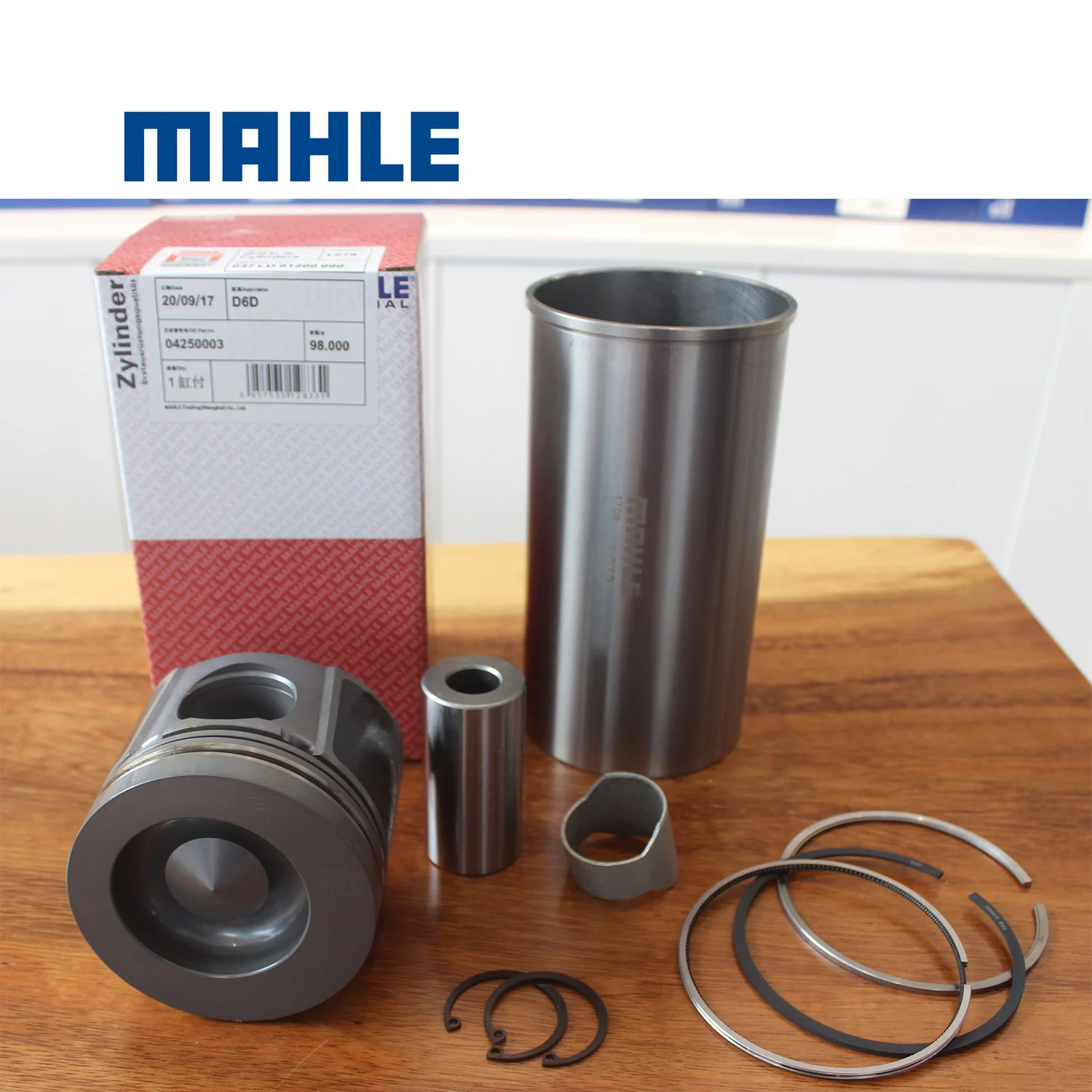 Echt Mahle Hoge Kwaliteit Dieselmotor 04250003 D6d Cilinder Liner Kit