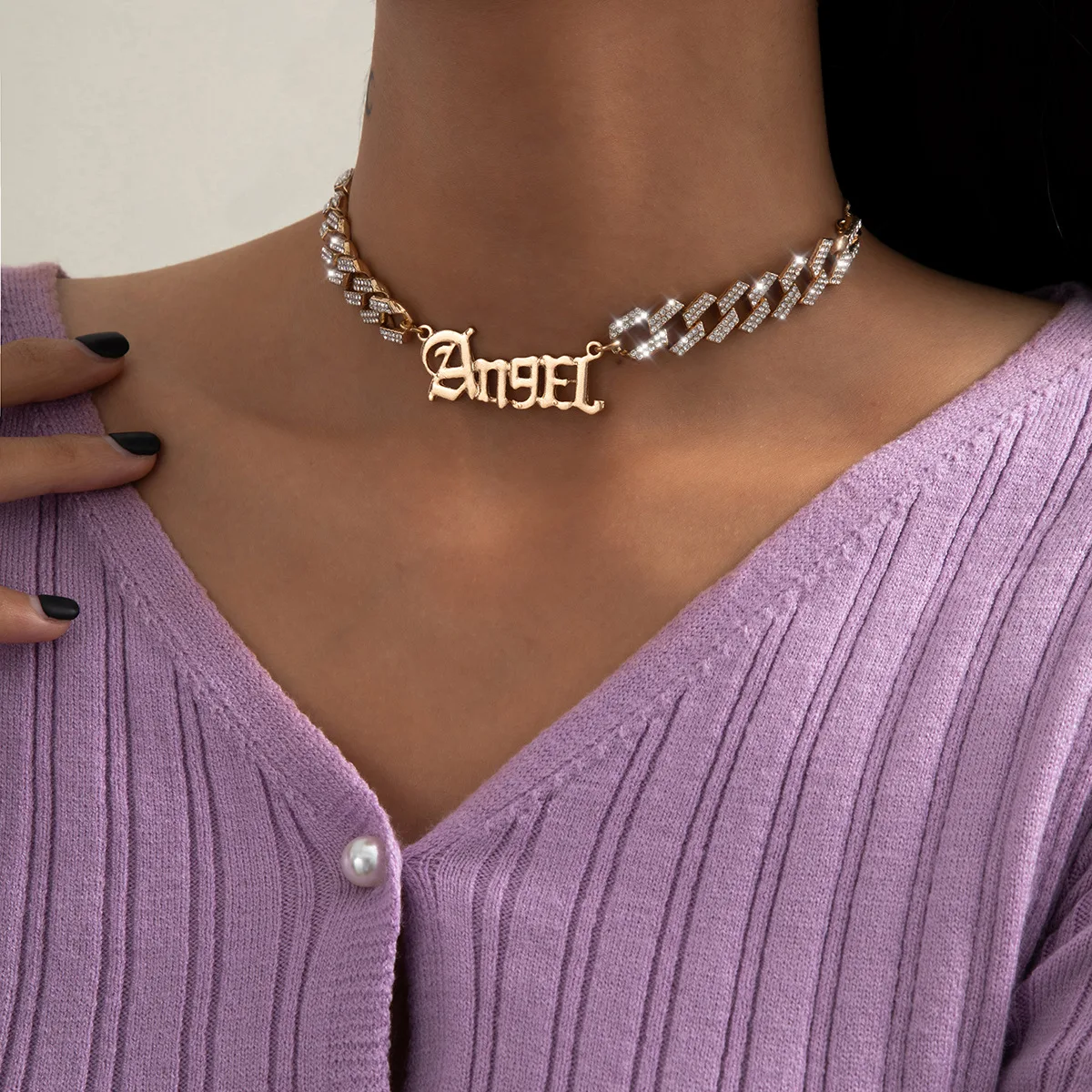 

Personalised Stylish Cuban Chain Angel Letter Choker Necklace Shiny Diamond Link Chain Angel Words Collar Necklace, Picture shows