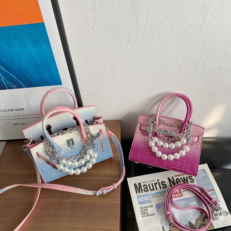 

Wholesale Tote Bags Women Pearl Hand Bags Ladies Luxury Cute Designer Cosmetic 2021 New Fashion Leather Purses Handbags Bags