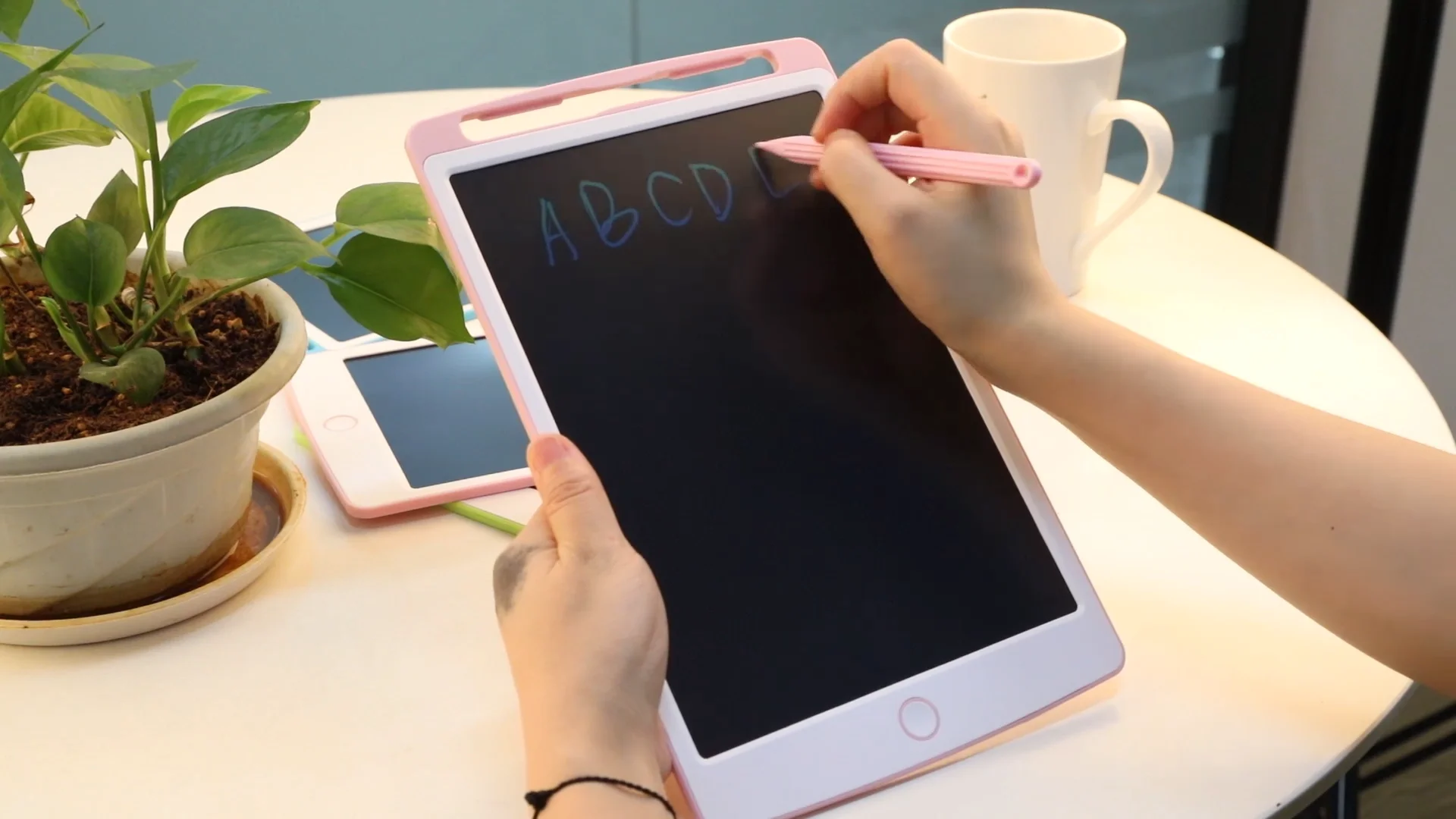 Wholesale Oem/odm Electronic Small Blackboard Lcd Writing Board Drawing