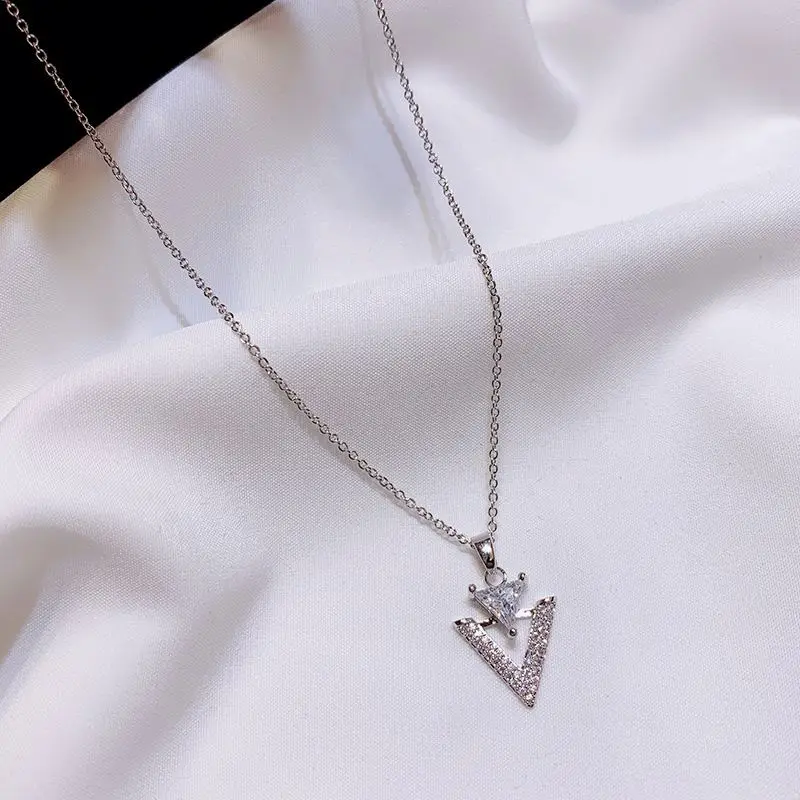 

Faith Chain Fashion Cross Eye Pendant Facemask Necklaces Over Fear Bracelet And Stainless Steel Jewlery Necklace