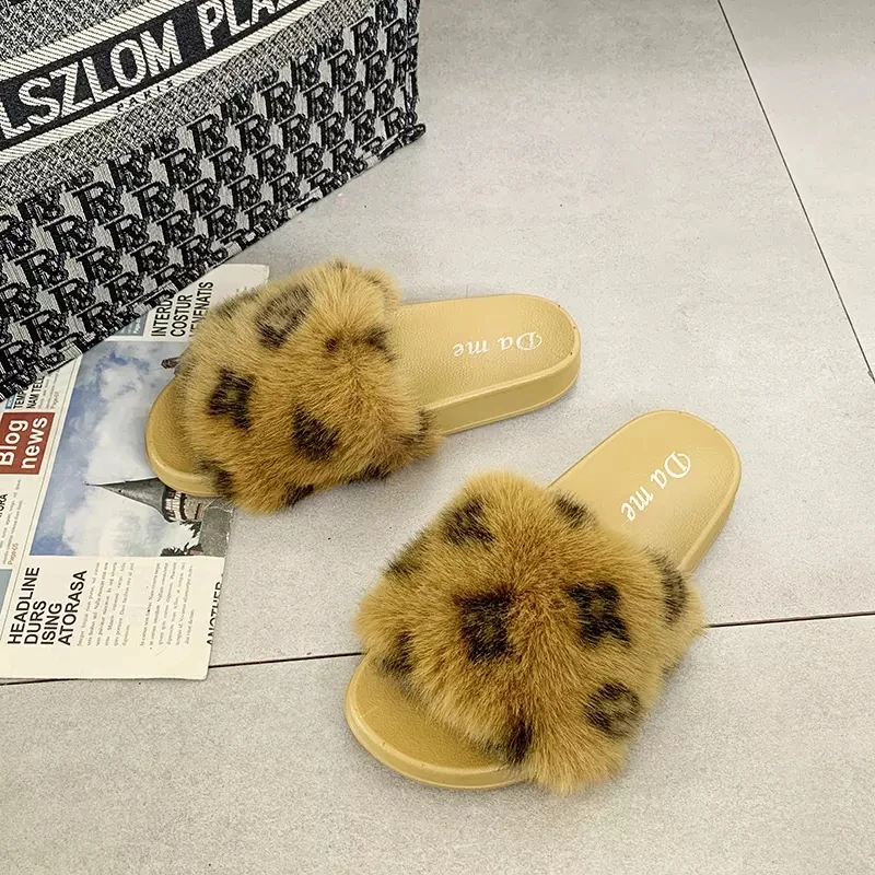 

New women's shoes Maomao fashion versatile open-toe one-character cotton slippers
