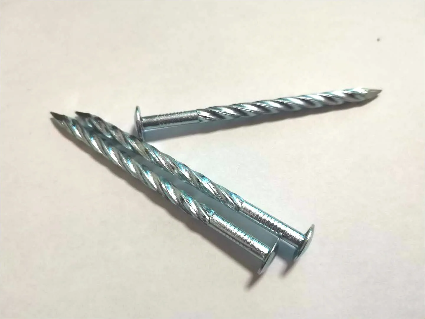 Best quality Galvanized asbestor nails floor nails pallet twist nails