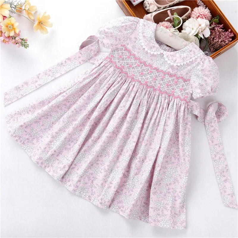 

C041773 smocked children's clothing Girls dresses hand made cotton kids clothing wholesale children clothes