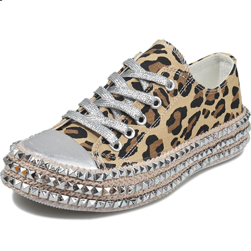 

Dropshipping Custom Logo Rivet Canvas Punk Style Fashion Sneakers Women Leopard Espadrilles Vulcanized Shoes Female