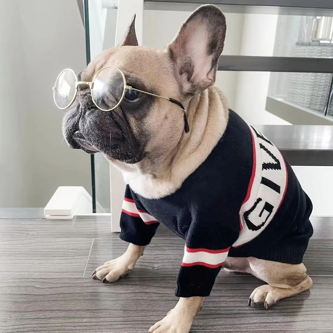 

luxury warm comfortable pet dog sweater Fashion French Bulldog Clothes Luxury Pet Dog Clothes Dog Jacket Coat Pet Clothing Appar