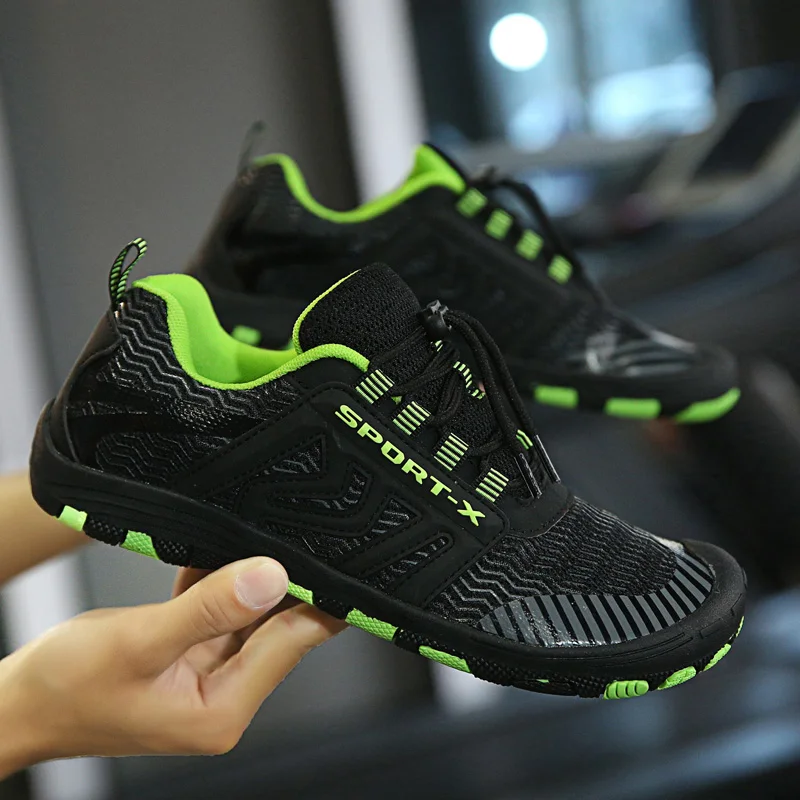 

Quick Drying Aqua Wet Winter Shoes For Men Snow And Water Proof