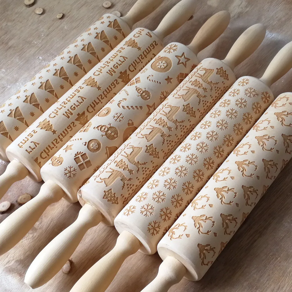 

Amazon hot new product natural beech wood 3D embossed decoration Christmas rolling pin