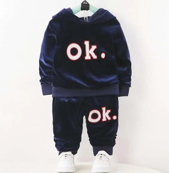 

2020091437 Velvet Coat Trousers 2pcs Set Baby Boy Girl Winter Clothes Set