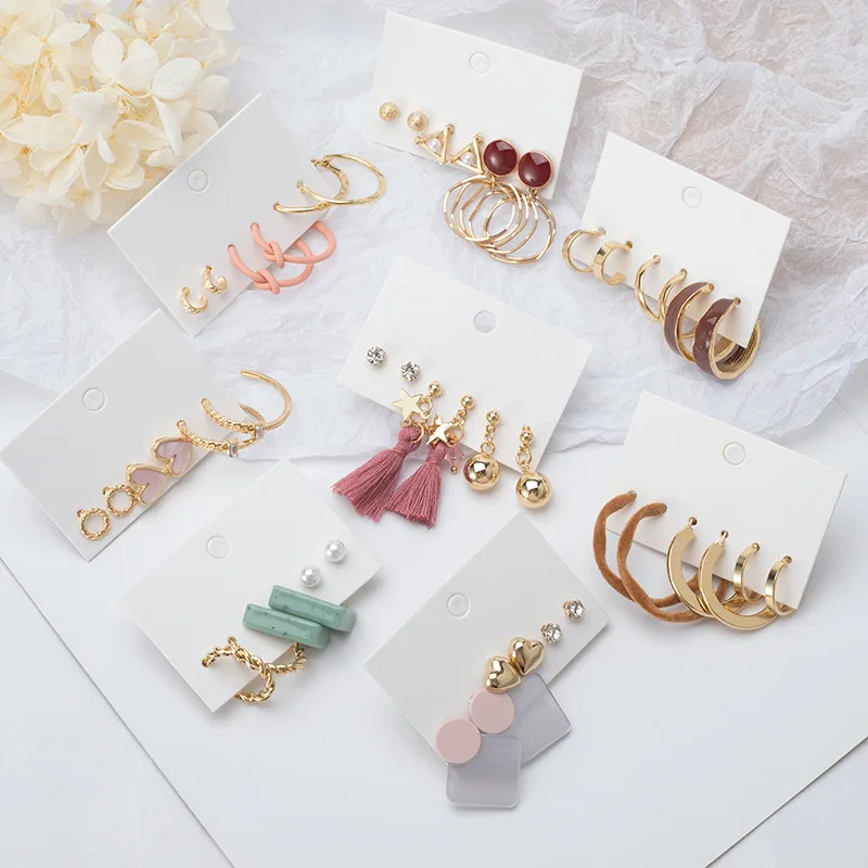 

3 Pairs/set Women Earrings Set Simple Geometric Round Hoop Earrings Vintage Pearl Crystal Earrings Set Jewelry (KER547), Same as the picture