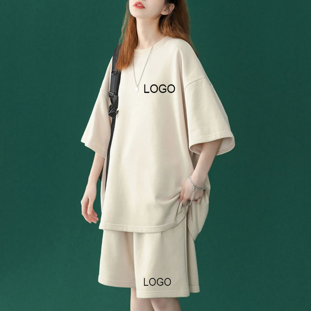 

New Arrival Fashion Streetwear Custom Logo Short Sleeved Oversize T-shirt And Shorts Set For Women