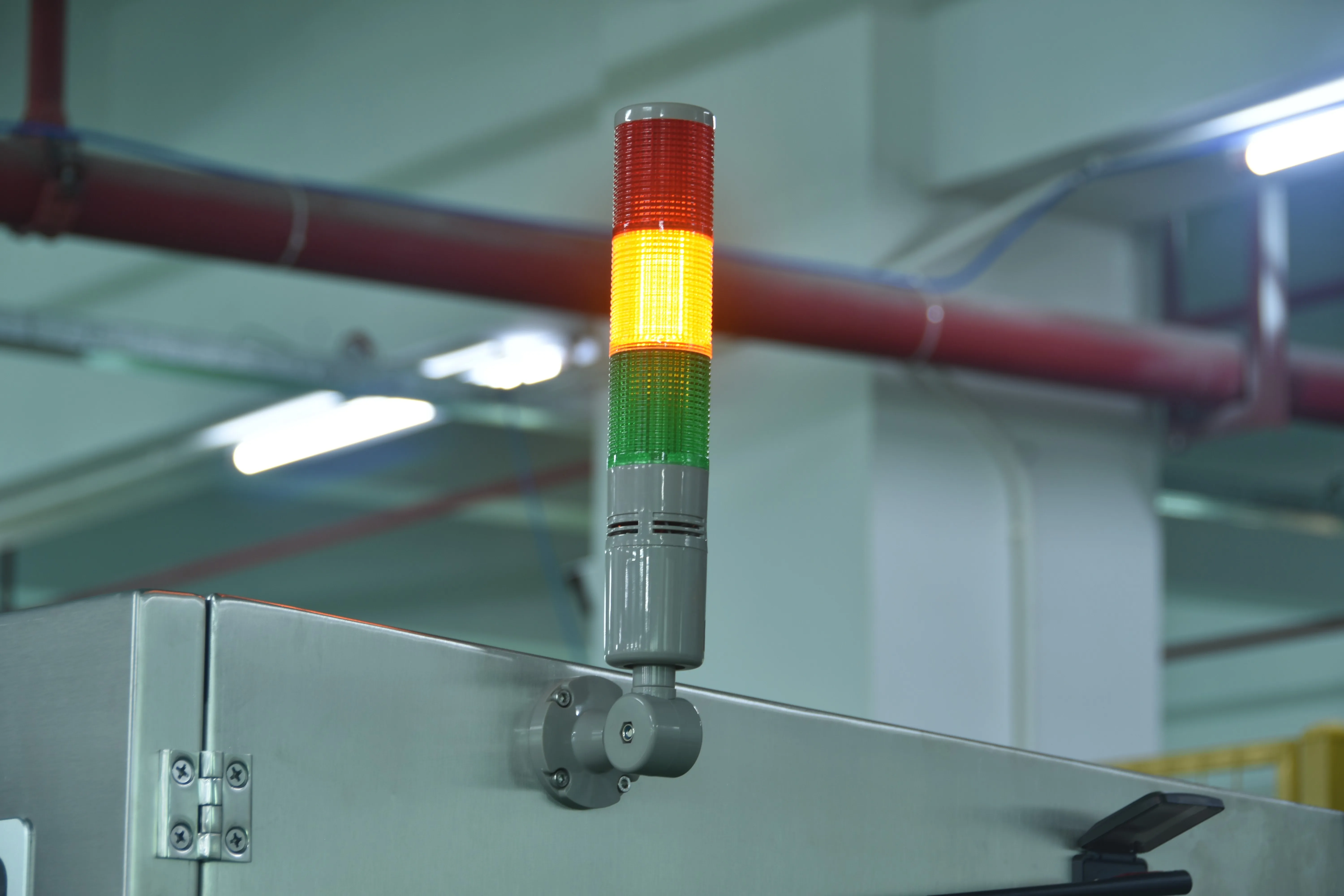Sound and light alarm tower light