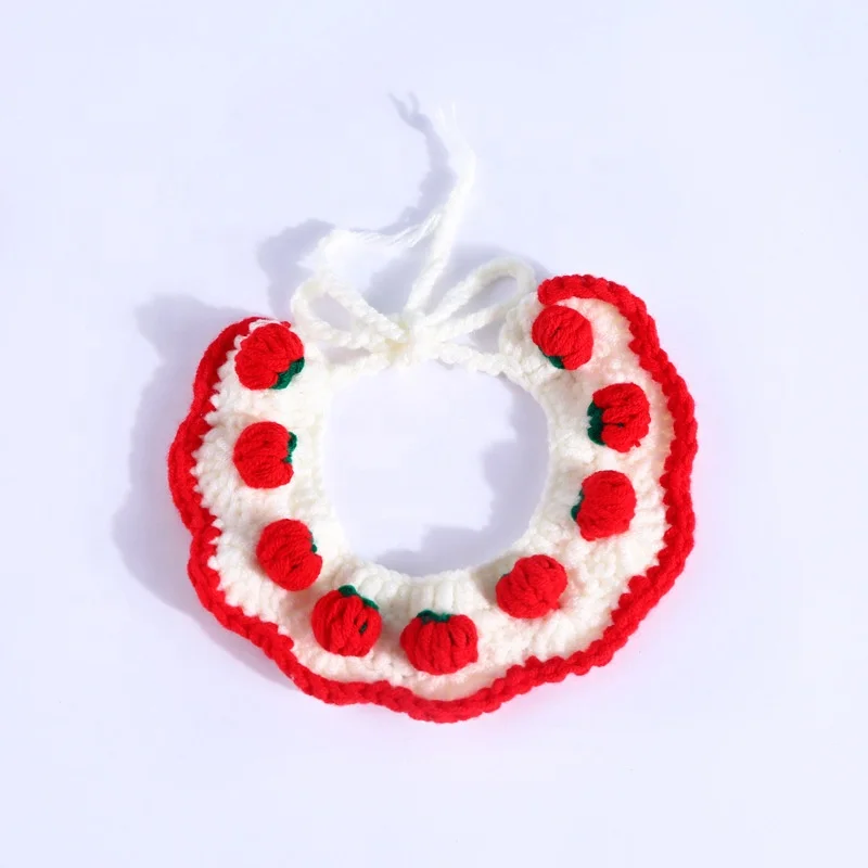 

2021 New Handmade Wool Knitting Strawberry Pet Supplies Cat Scarf Bibs Pets Clothing Apparel Accessories Dogs Pig Saliva Towel, Red and white