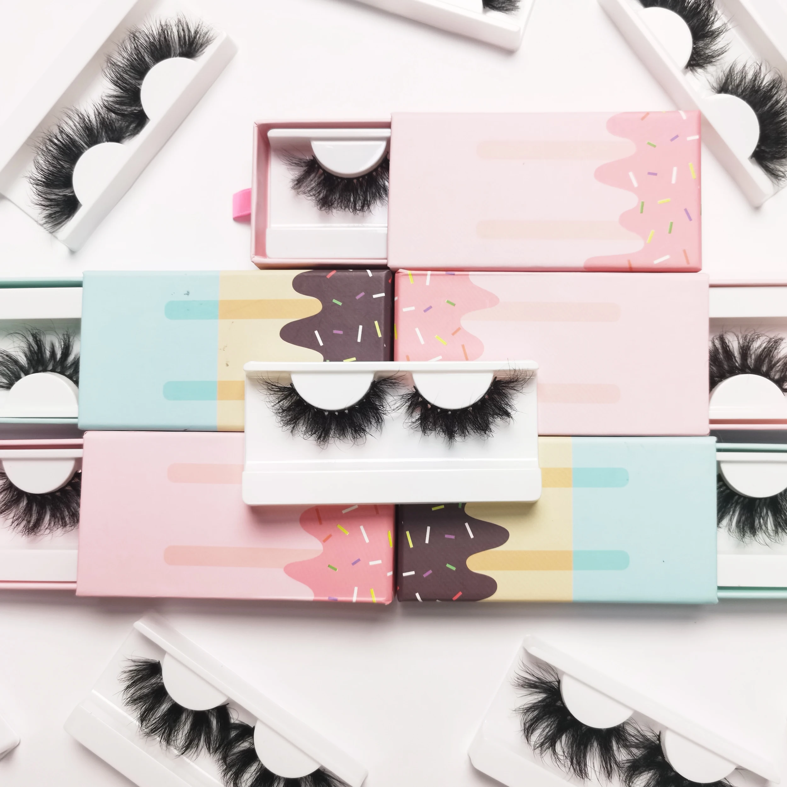 

Russian Double 3d Silk Faux Mink Fake Premium Synthetic False Eyelashes Wholesale Natural Volume Eye Lashes Manufacturer, Natural black