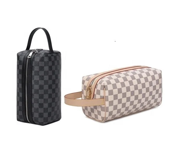 

YAESHII Amazon hot sell Luxury Large hanging makeup bag Pu Cosmetic pouch Checkered print travel bag, Customized color