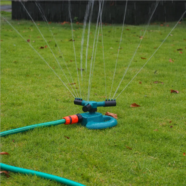 rotating adjustable 3 arm garden sprinkler