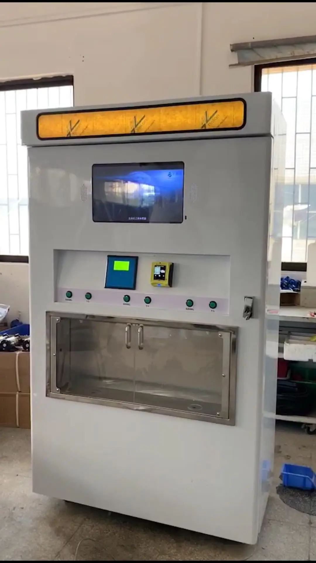 Liquid Cleaner Vending Machine